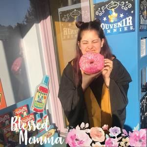 Meet your Posher, Ana